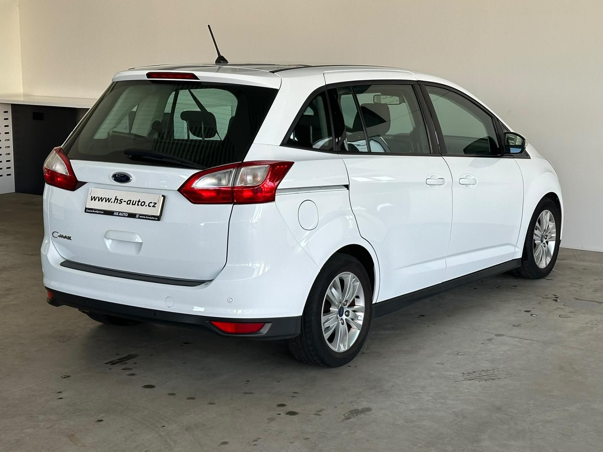Ford Grand C-MAX, 1.5TDCi,106HP,7 míst - fotka 4