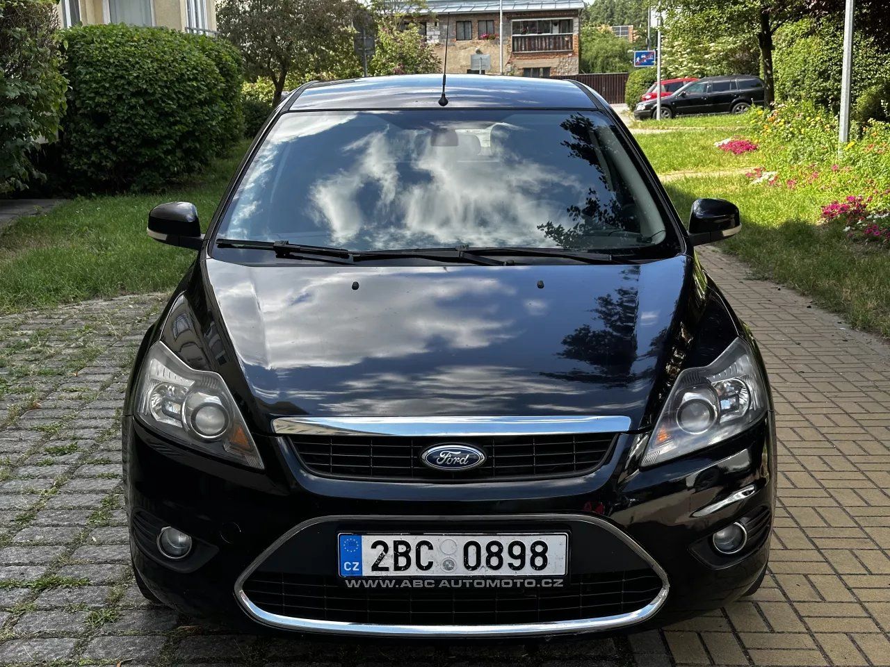 Ford Focus, 1.6 TDCi 80kW GHIA Kůže Navi - fotka 2