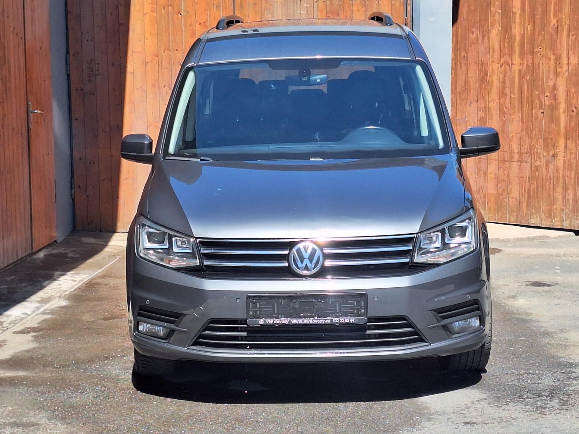 Volkswagen Caddy, MAXI 2,0TDi 7míst DSG HIGHLINE - fotka 2