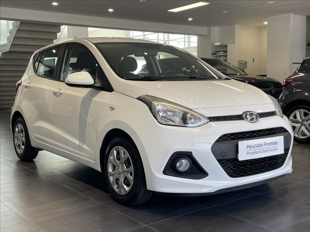 Hyundai i10, 1,0 i 65k Family - fotka 6