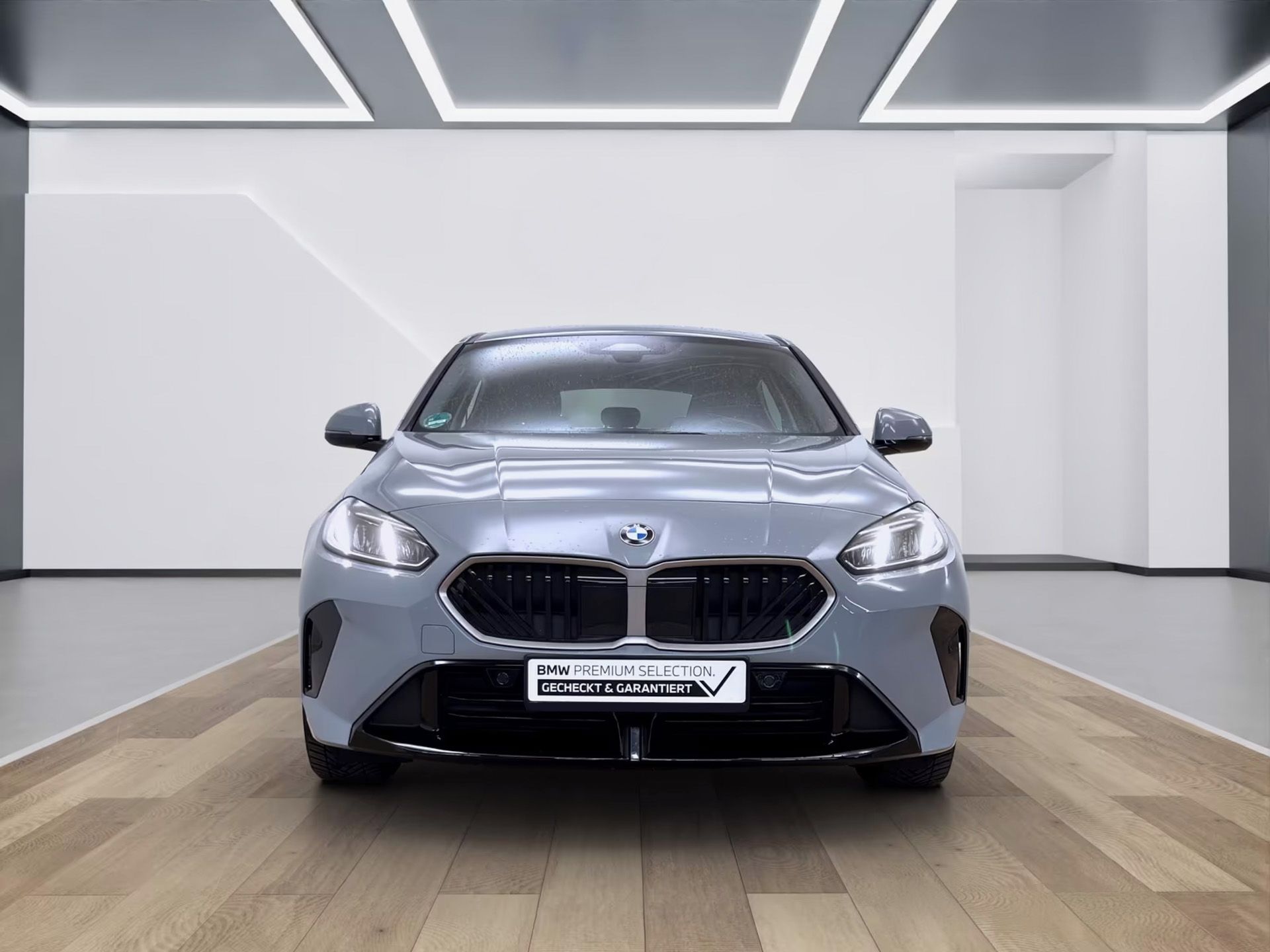 BMW Řada 1, 120 M-Sport design Kam DrivAs - fotka 2