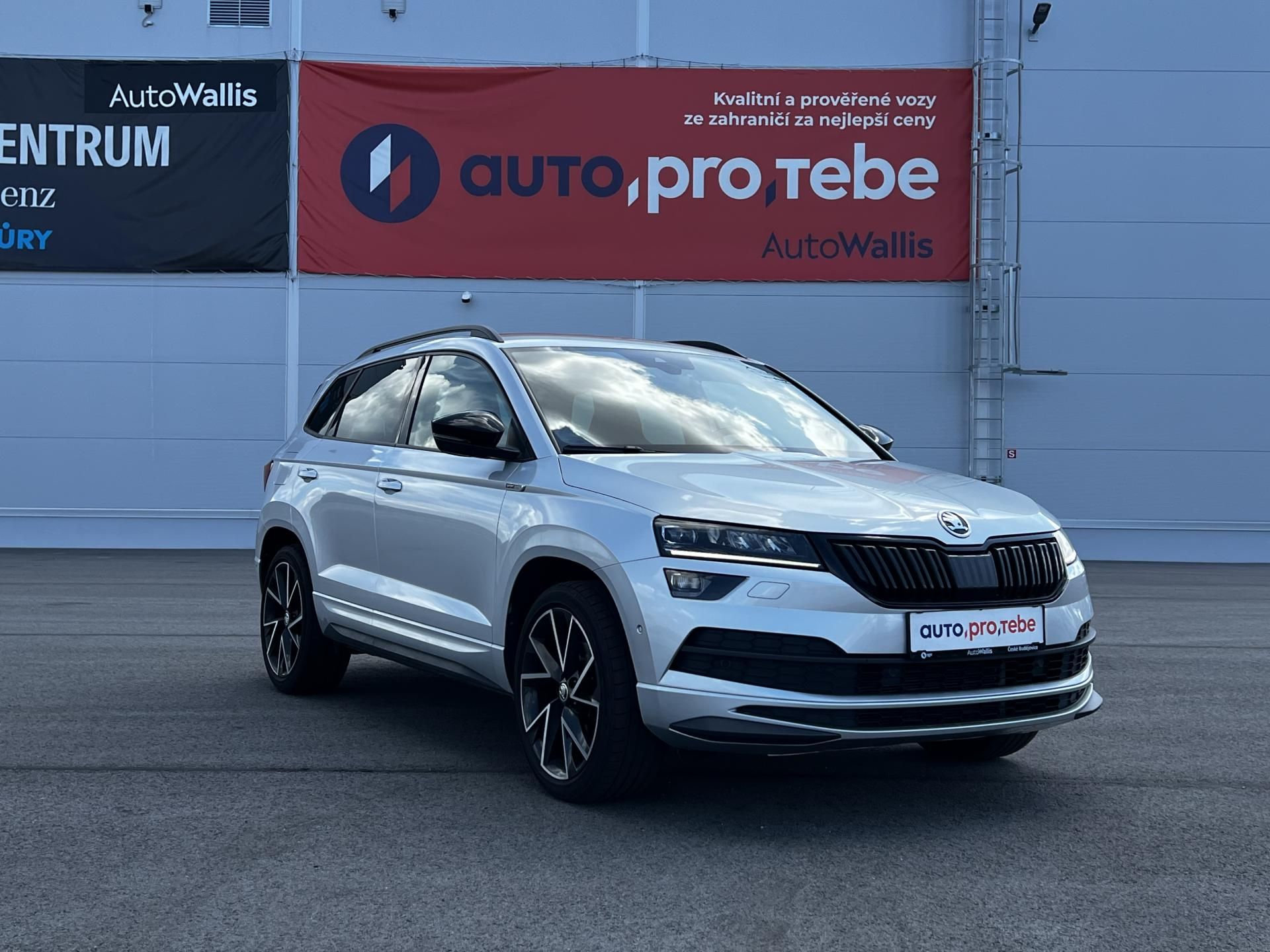 Škoda Karoq, 2.0TDI DSG4x4 Sportline TZ DPH - fotka 2