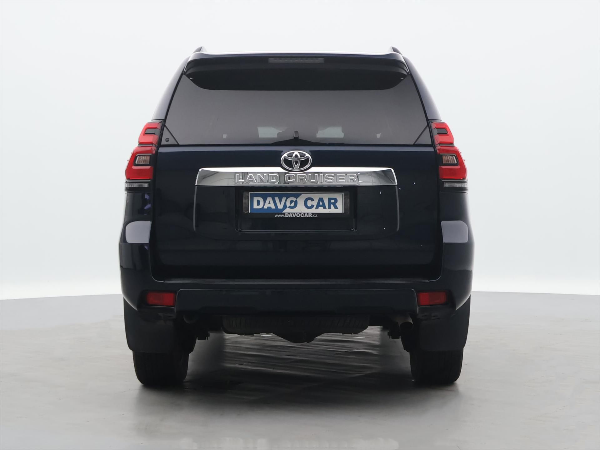 Toyota Land Cruiser, 2,8 D-4D 150KW CZ 1.MAJ 4X4 - fotka 6