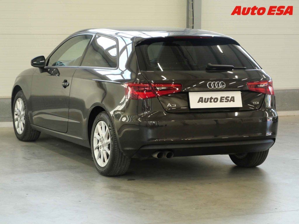 Audi A3, 2.0TDi,AT,bixen,AC - fotka 6