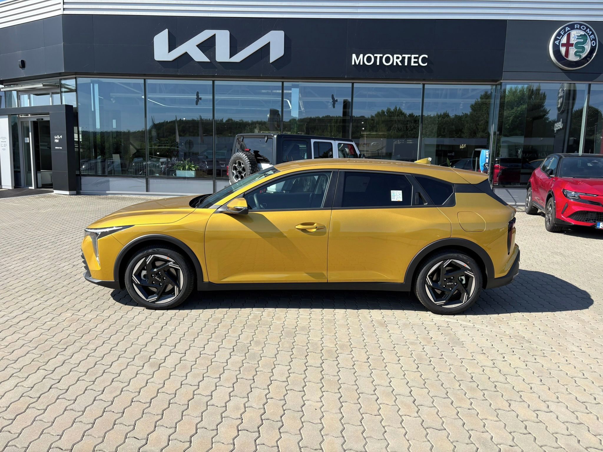 Kia K4, HB 1,6 T-GDi GPF 7DCT EXCLUSIV - fotka 4