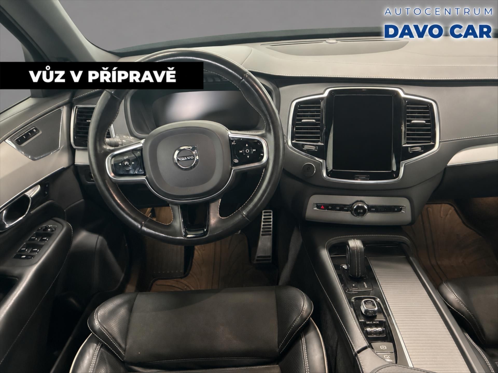 Volvo XC90, 2.0 B6 220kW R-Design CZ Aut. - fotka 5