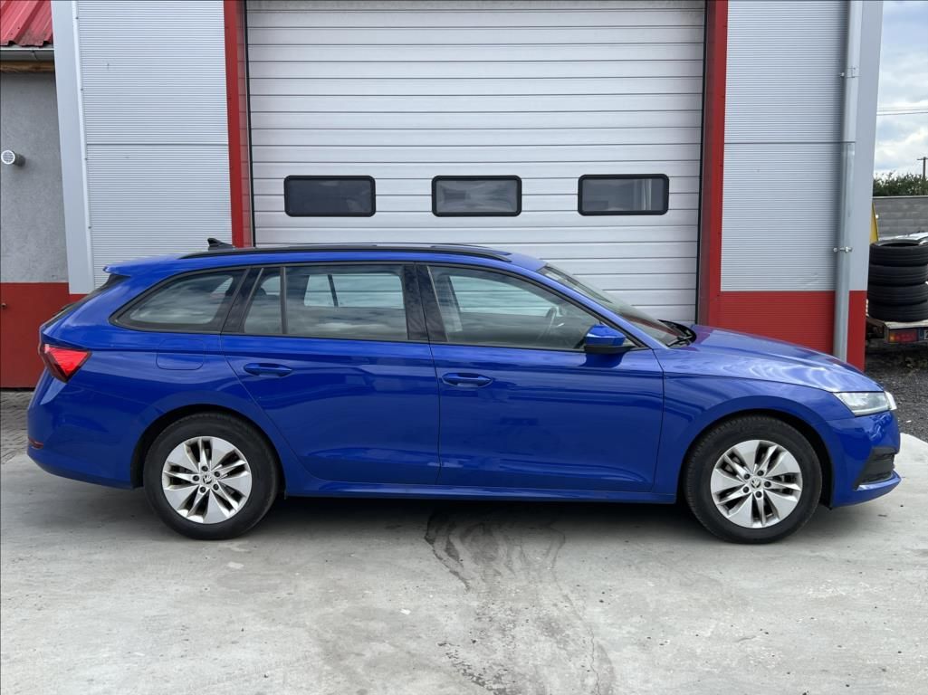 Škoda Octavia, 2,0 TDI 110kW Ambition Combi - fotka 5