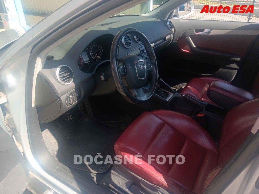 Audi A3, 2.0TDi - fotka 3