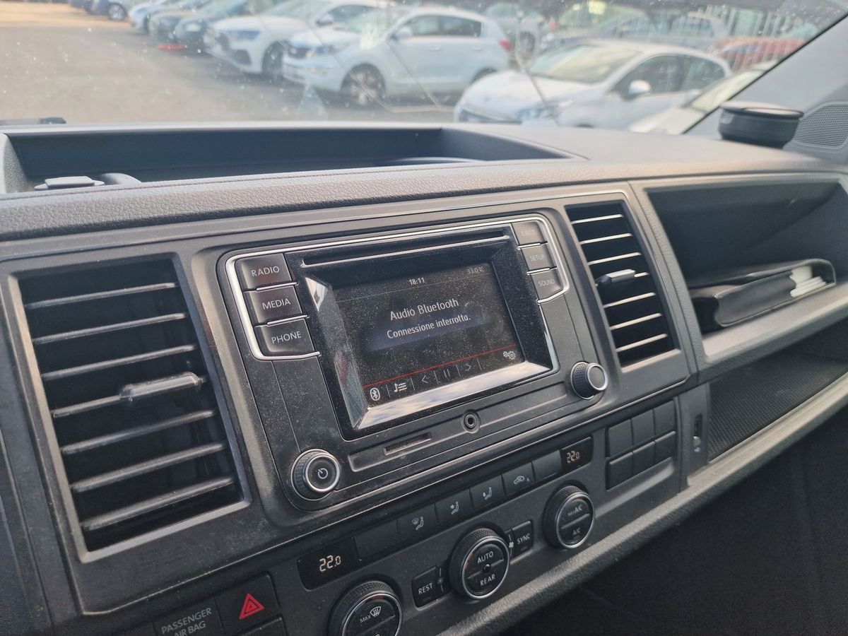 Volkswagen Caravelle, T6 2.0Tdi 110KW 8-MÍST DOVOZ I - fotka 2