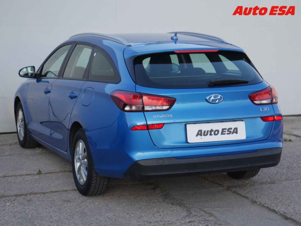 Hyundai i30, 1.6CRDi - fotka 4