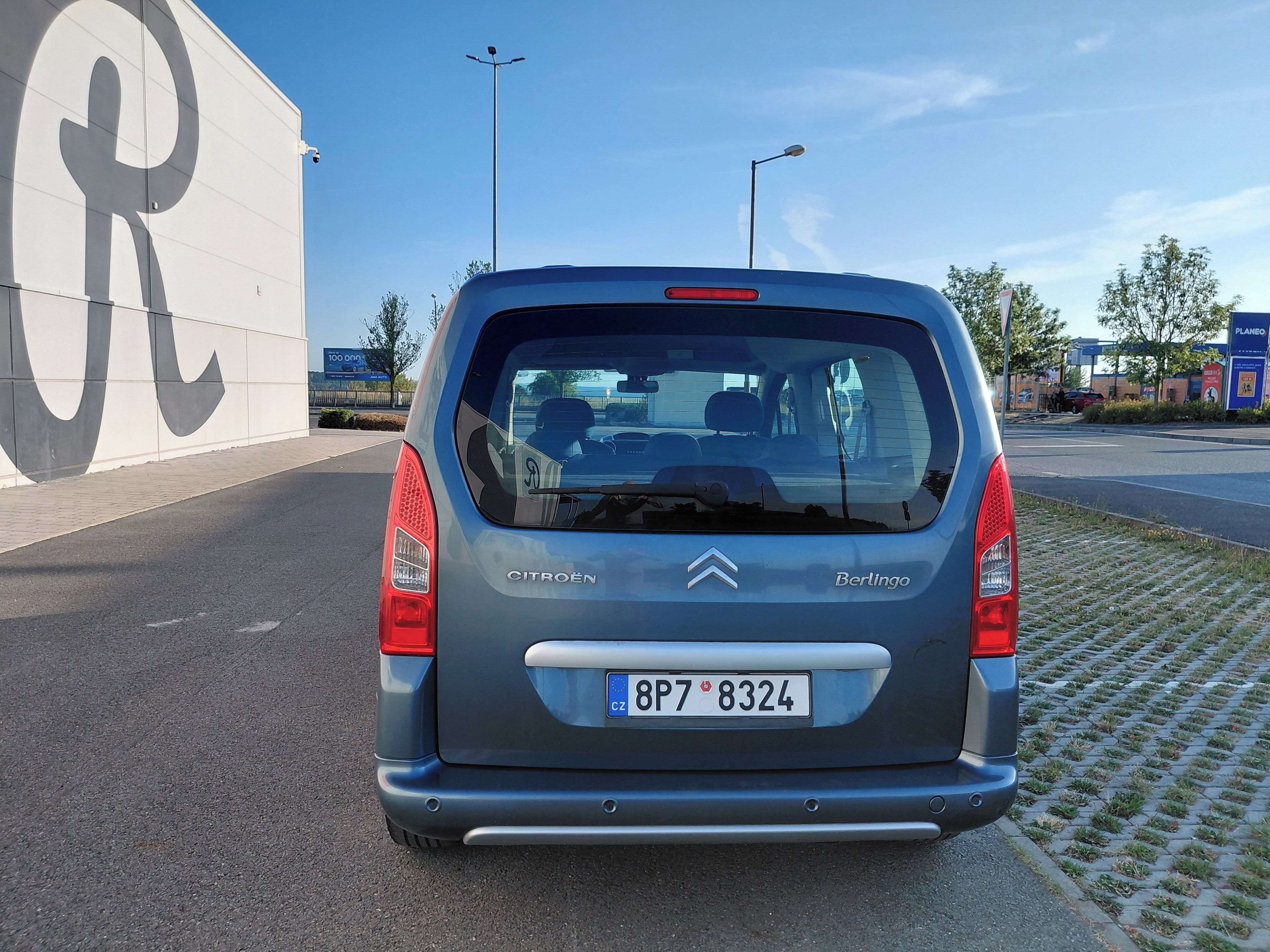 Citroën Berlingo, 1.6 16V SPOLEHLIVÉ,PROSTORNÉ - fotka 6