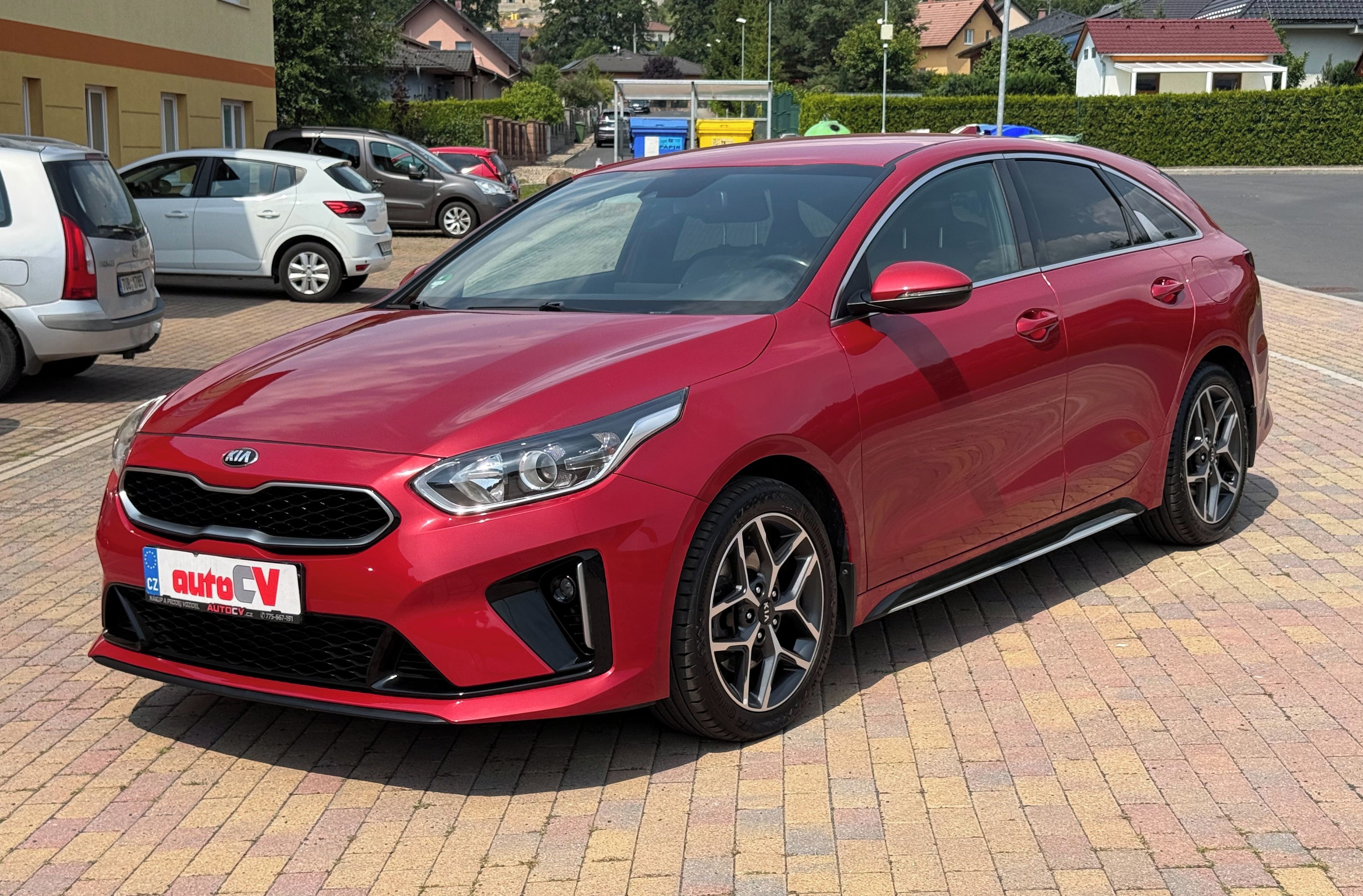 Kia ProCeed, 1.4 T-GDI 103kW GT-LINE