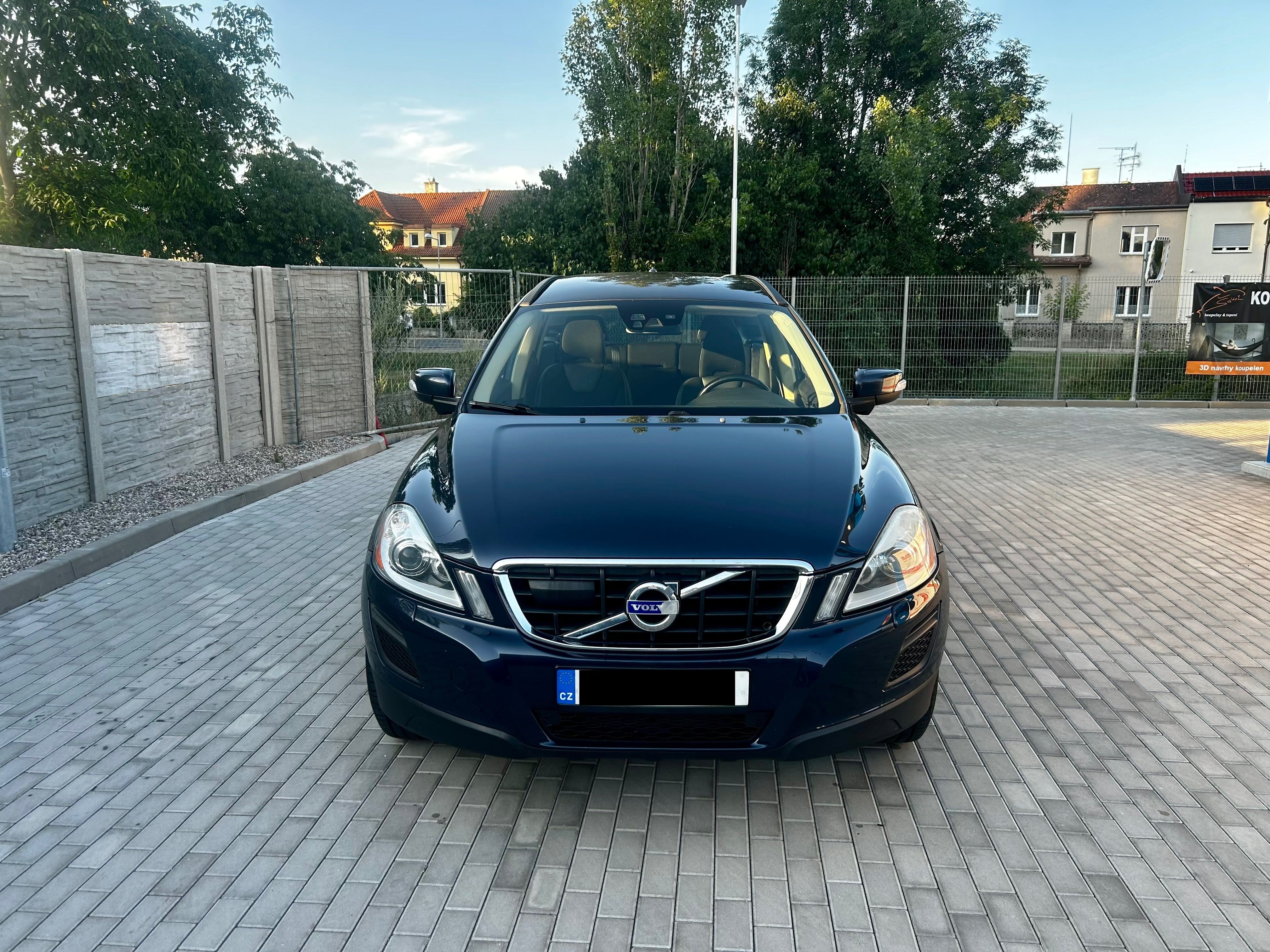 Volvo XC60, Volvo XC60 D3 AWD - fotka 2
