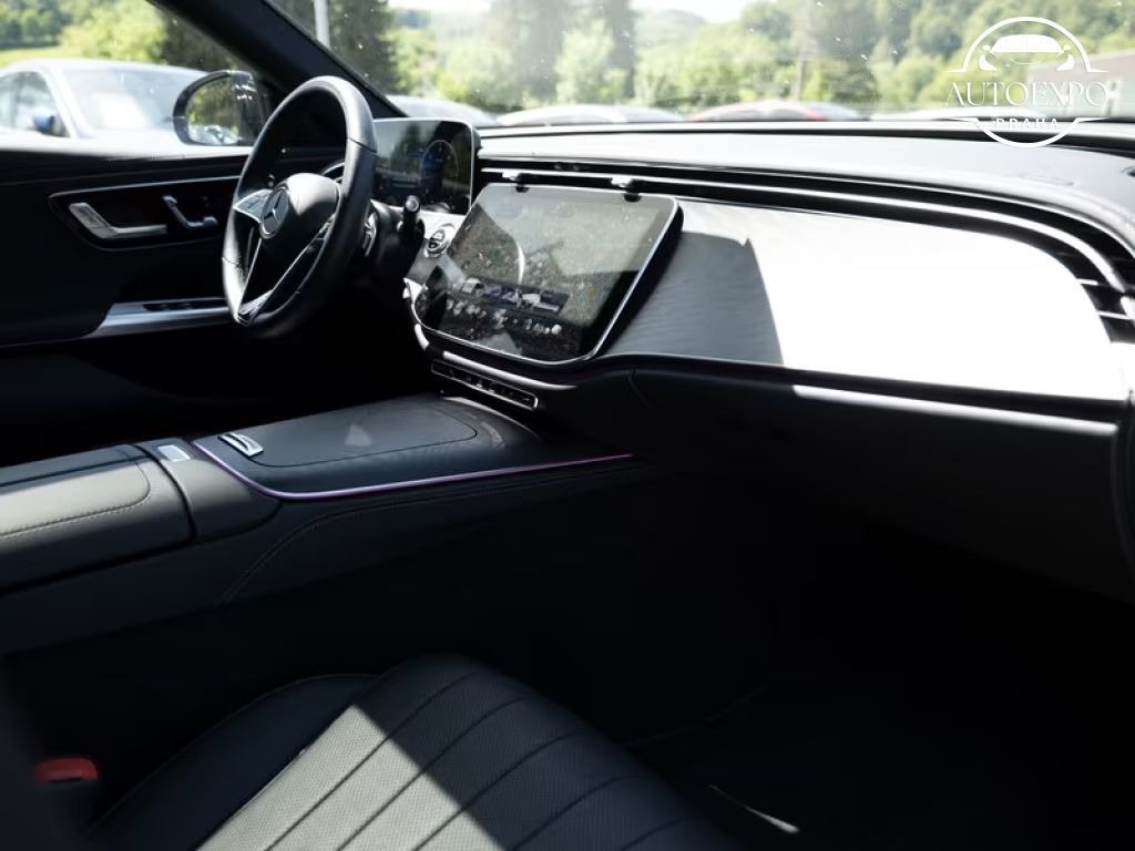 Mercedes-Benz Třídy E, 450d 4Matic DIGITAL - fotka 6