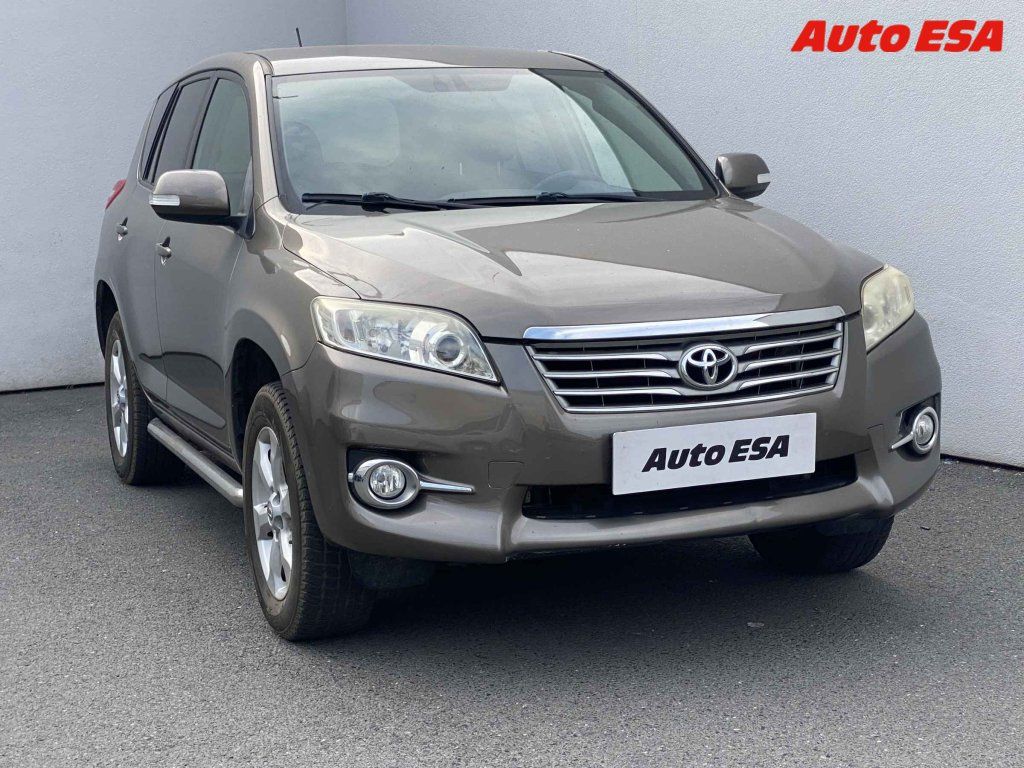 Toyota Rav4, 2.0i 4X4,ČR,AT,tažné