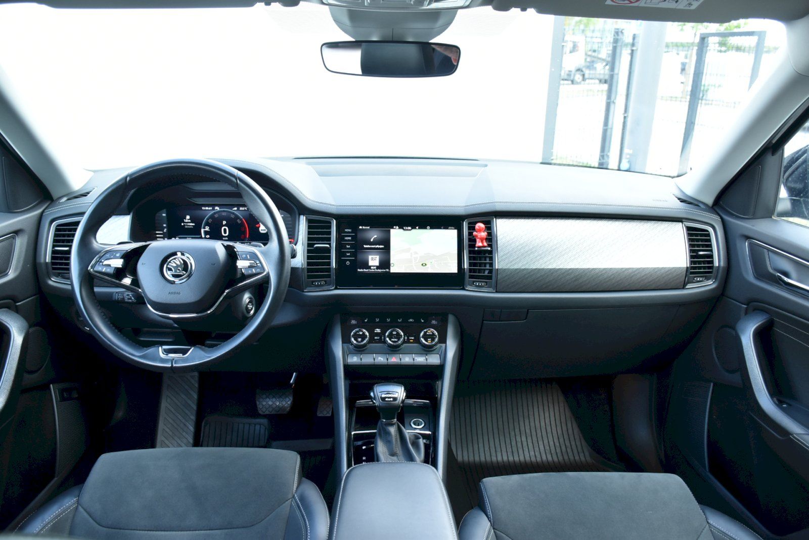 Škoda Kodiaq, Style Plus 2.0 TSI 4X4 DSG - fotka 5