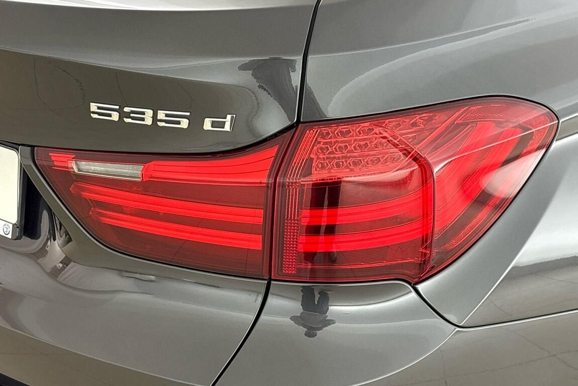 BMW Řada 5, 535xdGT - fotka 5