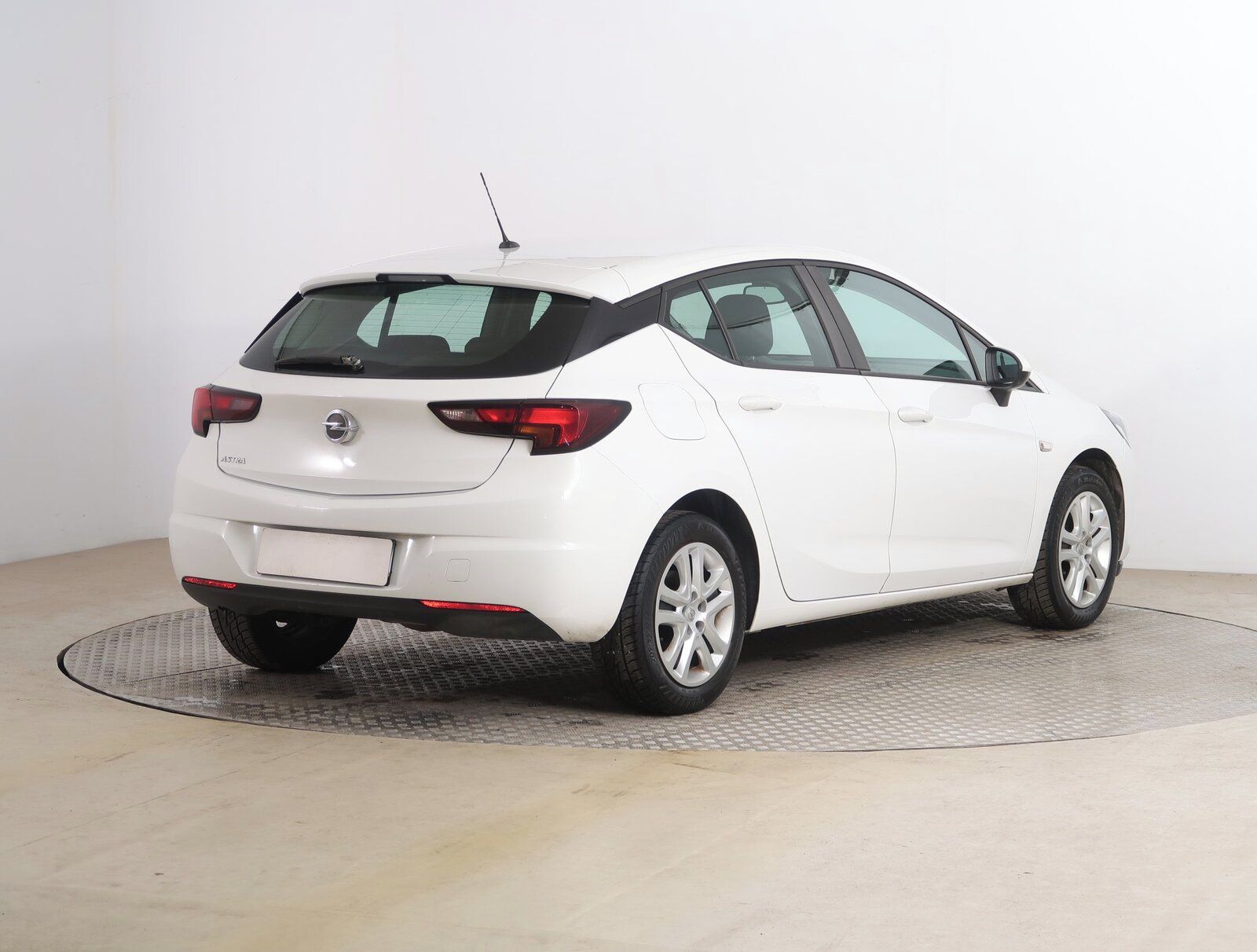 Opel Astra, 1.4 16V, Selection, Serv.kniha - fotka 5