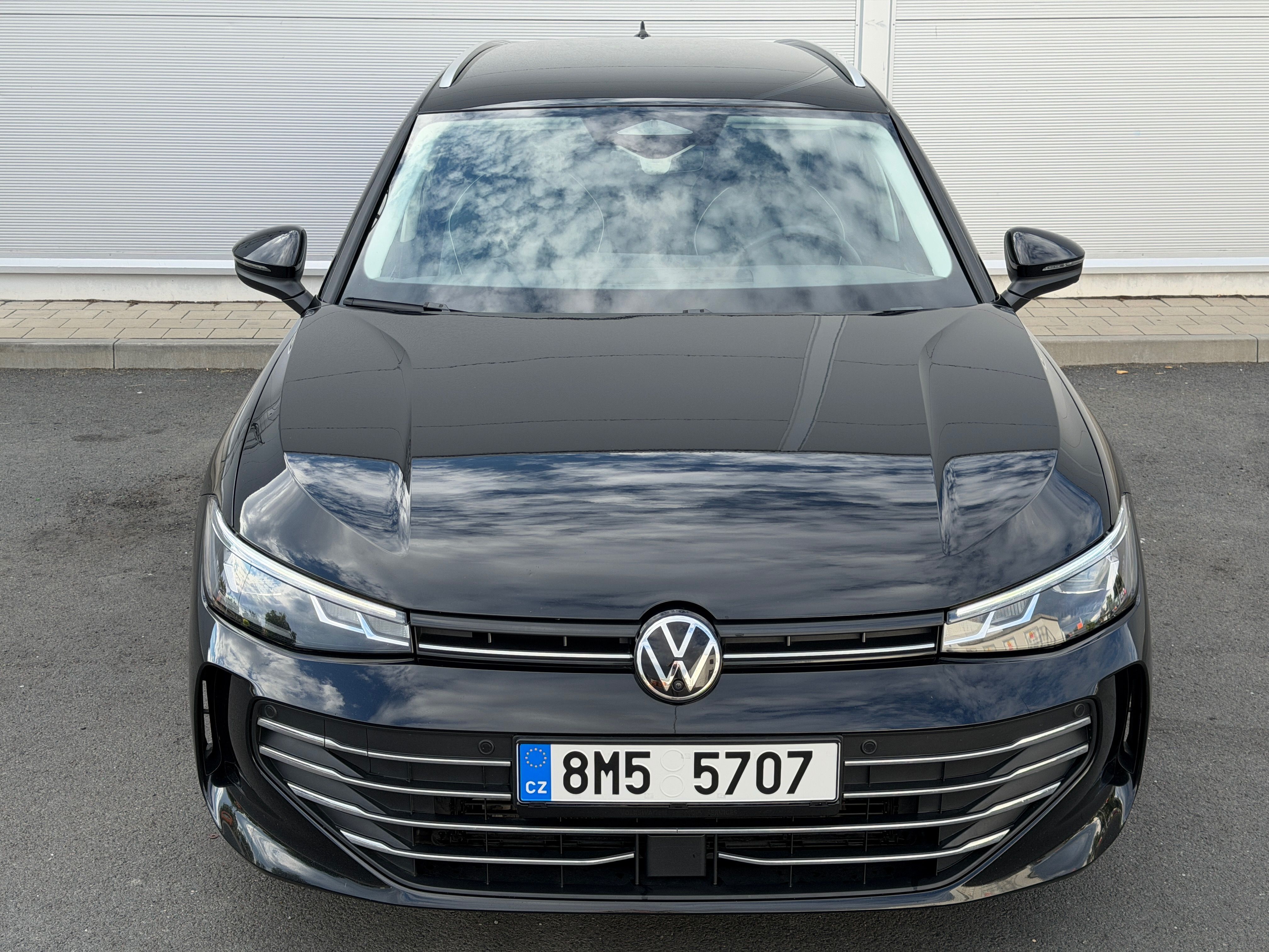 Volkswagen Passat Variant, 2.0 TDi 110kW DSG - 360°kamera - fotka 2