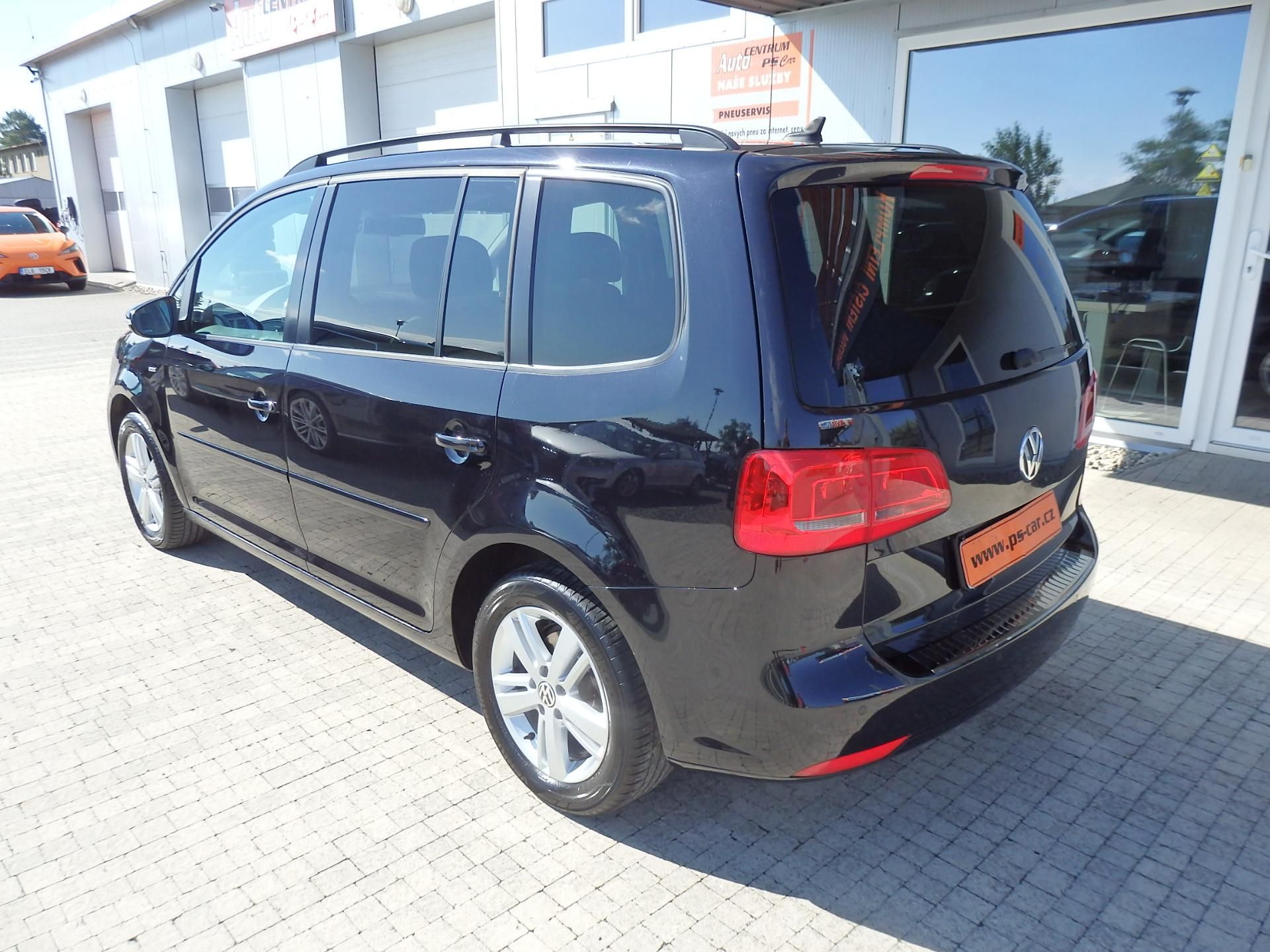 Volkswagen Touran, 1,4 TSI 103 KW MATCH, KLIMA - fotka 5