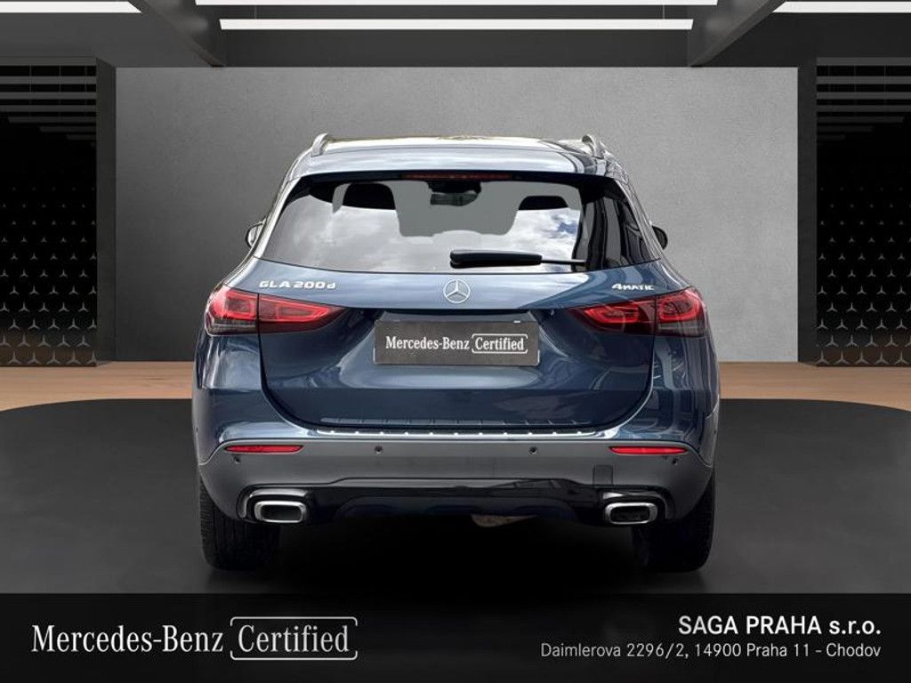 Mercedes-Benz GLA, 200 d 4MATIC - fotka 5
