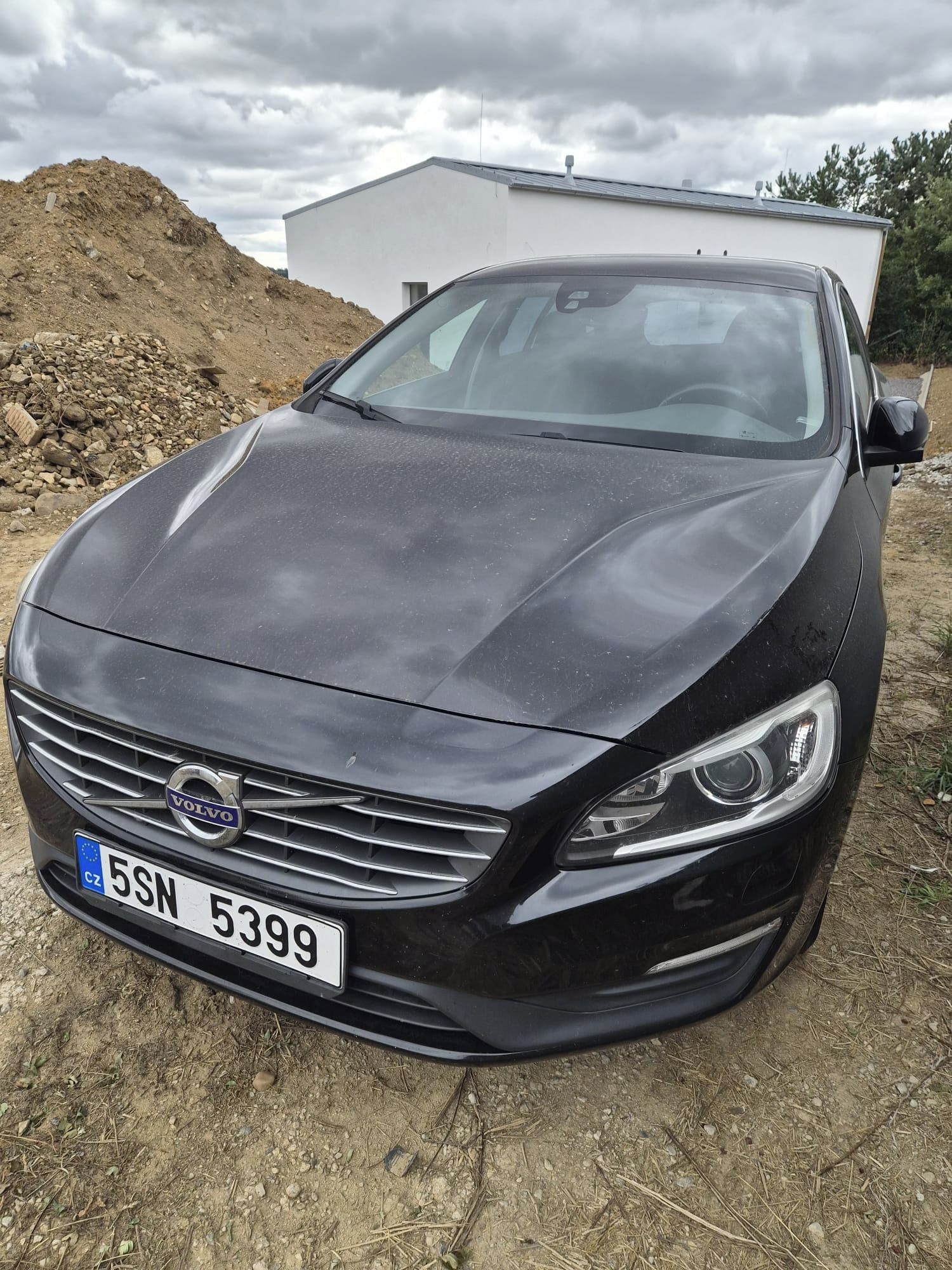 Volvo V60 - fotka 2