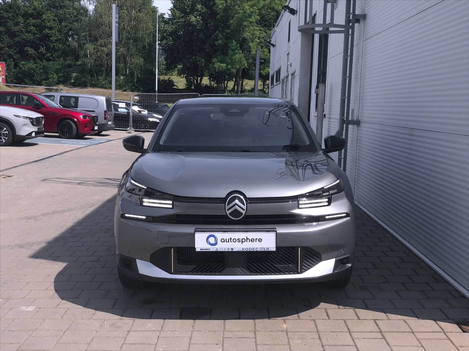Citroën C4, 1,2 Petrol MAX 130k Automatic - fotka 2