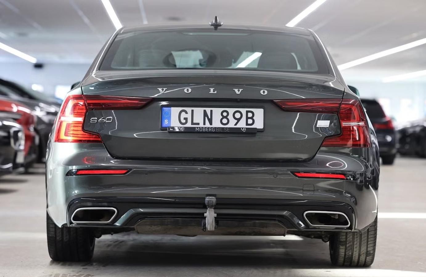 Volvo S60, Recharge T8 AWD R  Kam Tažné - fotka 6
