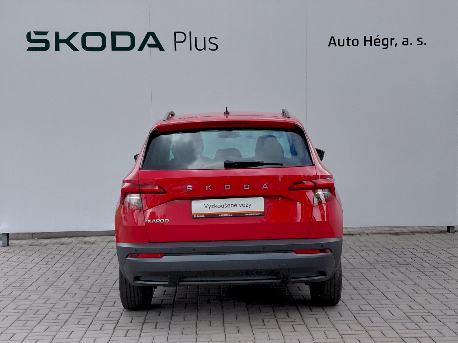 Škoda Karoq, 1.5 TSI 110 kW 125 LET Drive - fotka 6