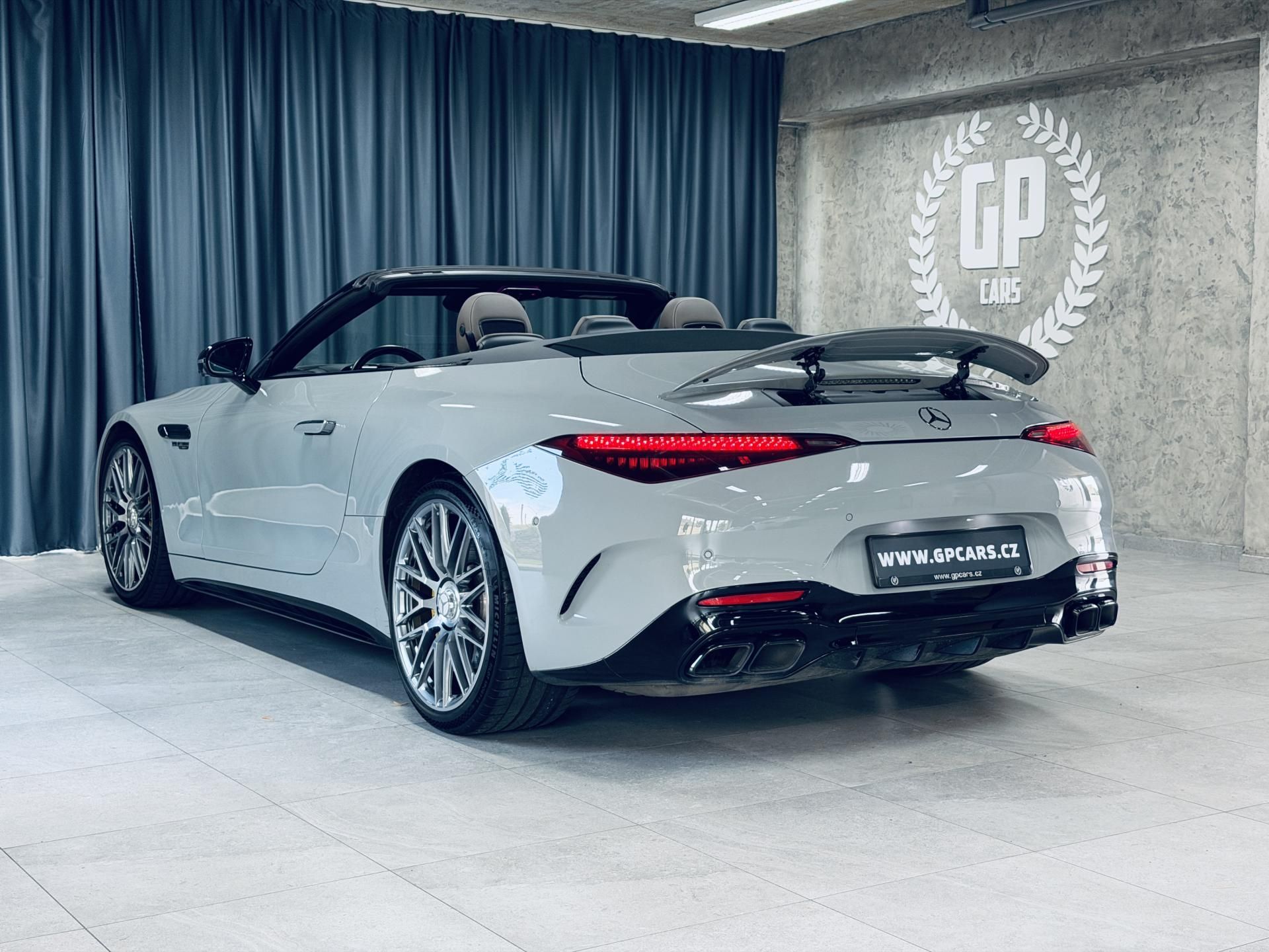 Mercedes-Benz SL, SL 63 4M+ DYNAMIC*MANUFAKTUR* - fotka 5
