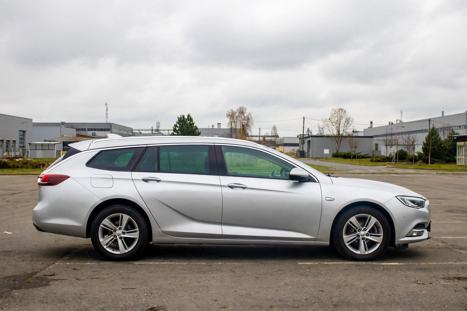 Opel Insignia - fotka 4
