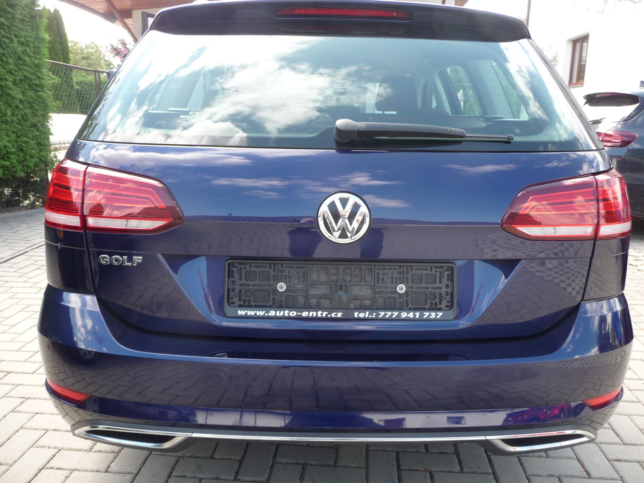 Volkswagen Golf, 2.0 TDi 110kw highline čr - fotka 5