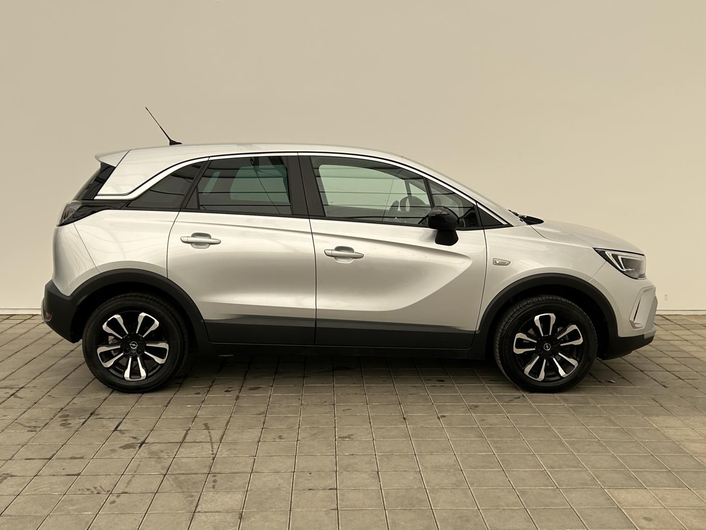 Opel Crossland, 1.2Turbo 130k 96kW Elegance - fotka 6
