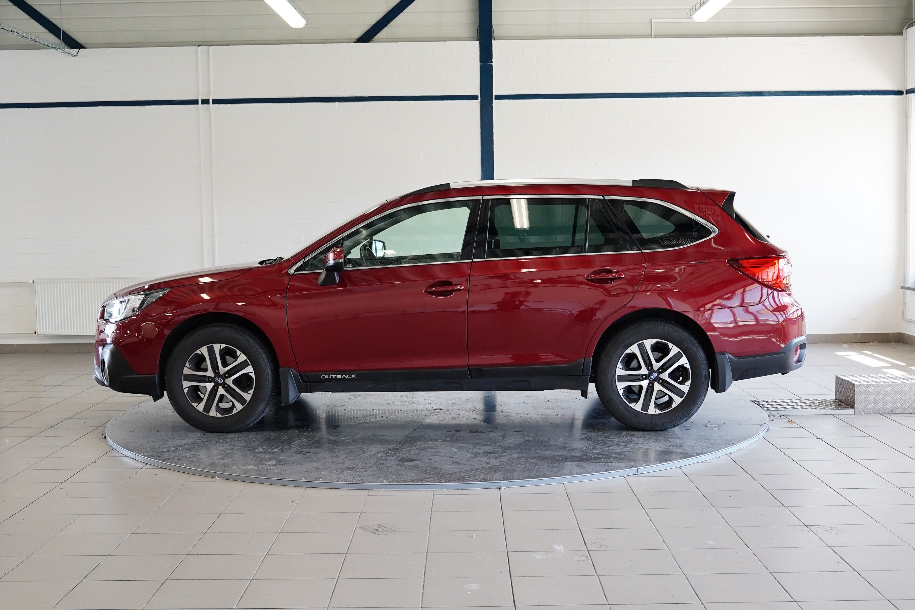 Subaru Outback, 2.5 129 kw - fotka 3