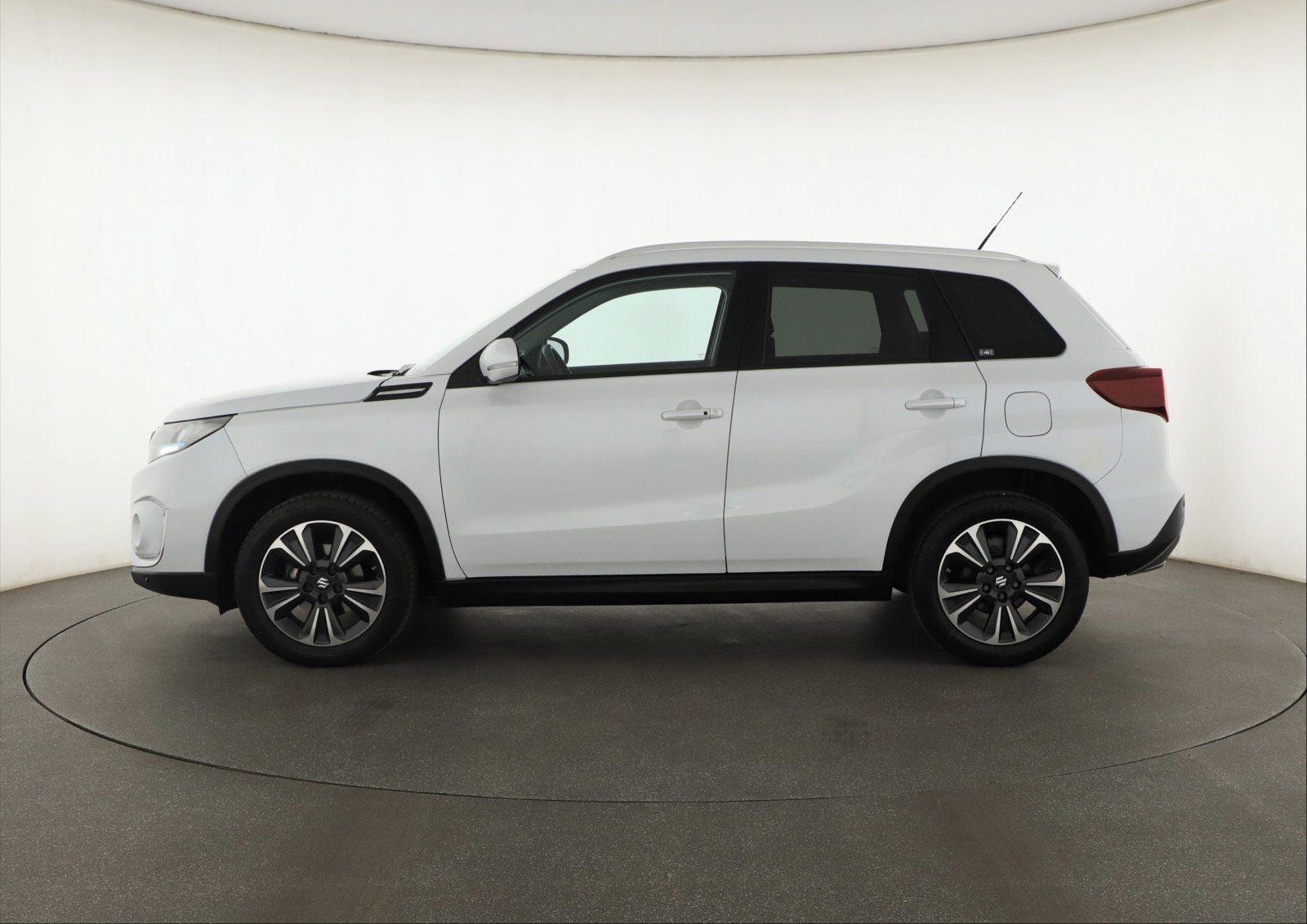 Suzuki Vitara, 1.4 BoosterJet, Elegance, 4X4 - fotka 3