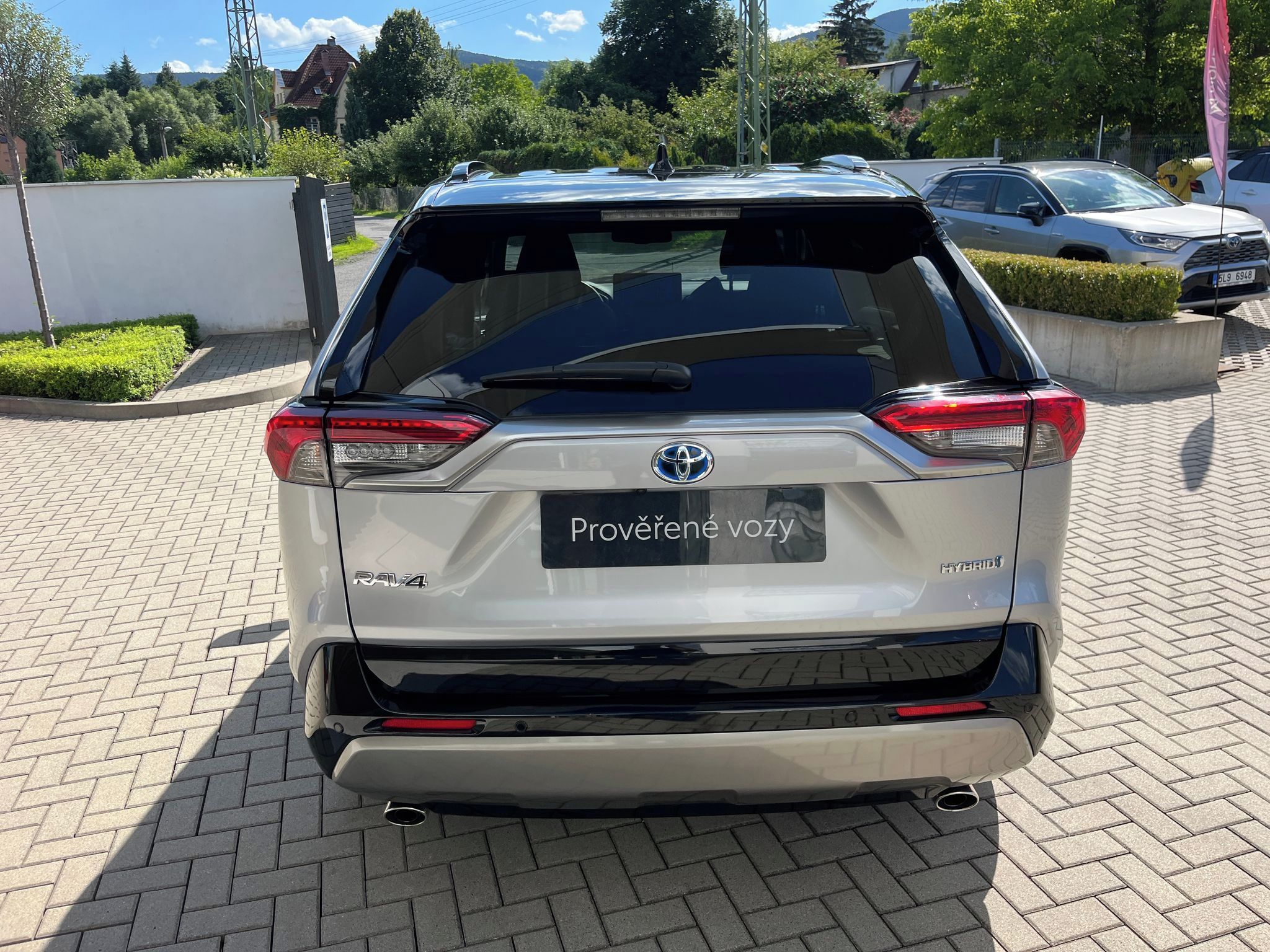 Toyota Rav4, 2.5 Hybrid e-CVT 4WD Selection - fotka 5