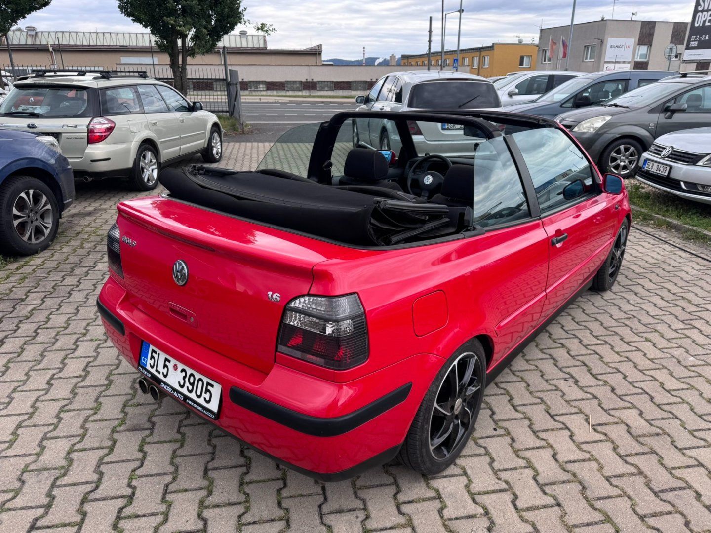 Volkswagen Golf, 3 CABRIO 1,6 GL 74 KW STK - fotka 5