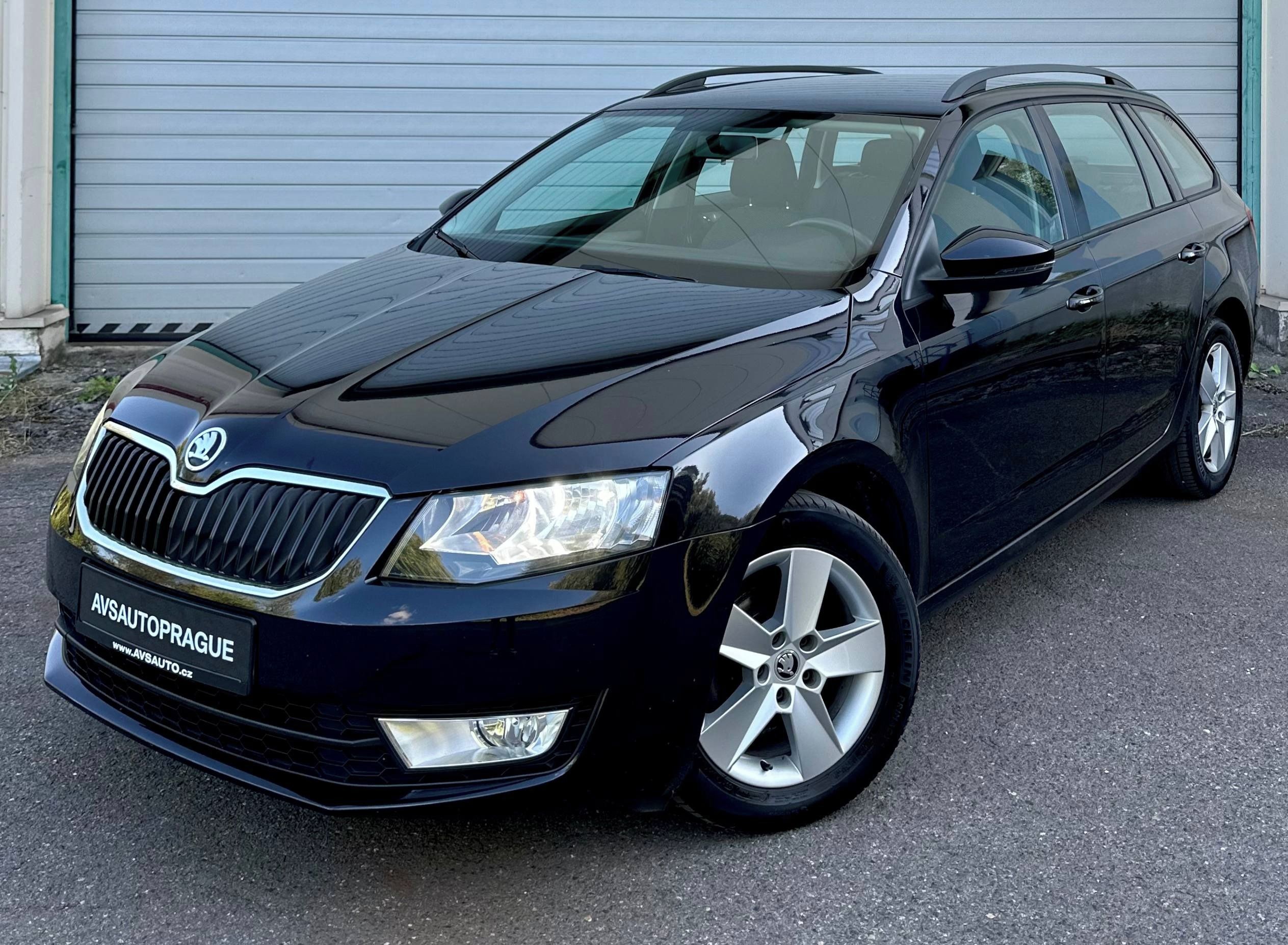 Škoda Octavia, III COMBI 1.6 TDI 2014 77KW - fotka 3