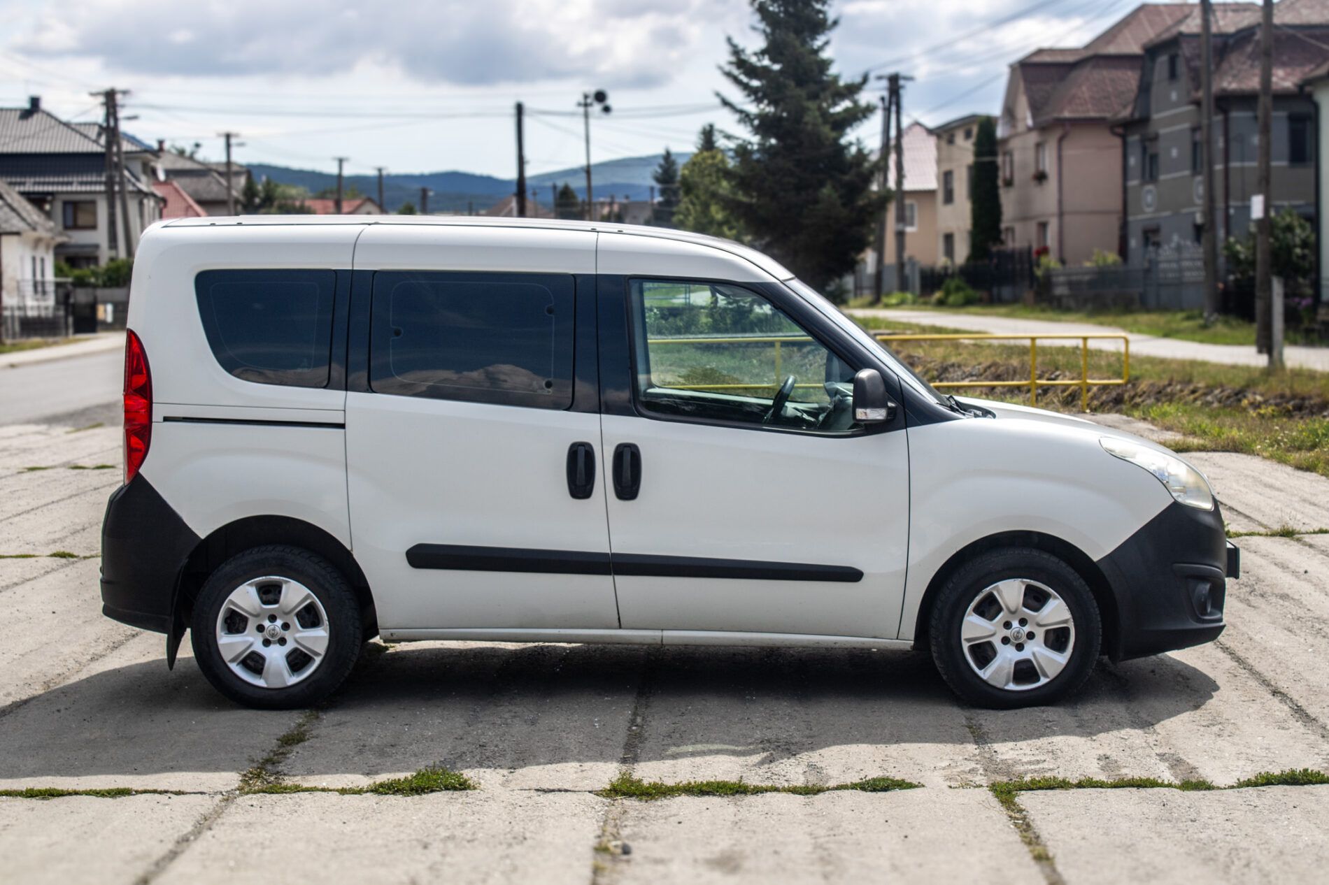 Opel Combo - fotka 4