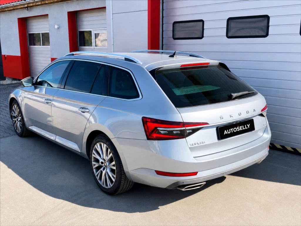 Škoda Superb, 2,0 TSi L&K 4x4 DSG 272PS LED - fotka 3