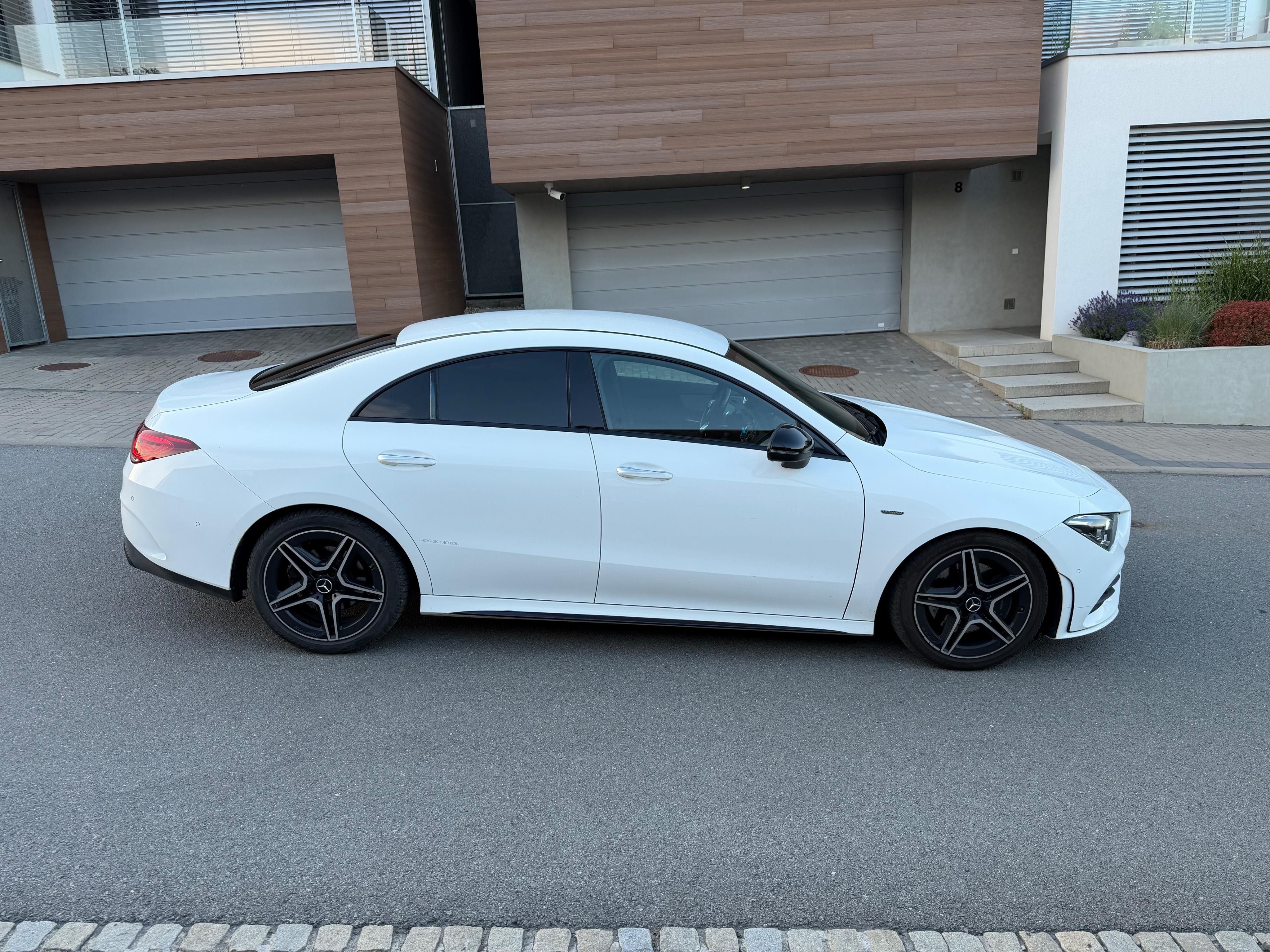Mercedes-Benz CLA, Mercedes-Benz CLA 200d, r. v. - fotka 4