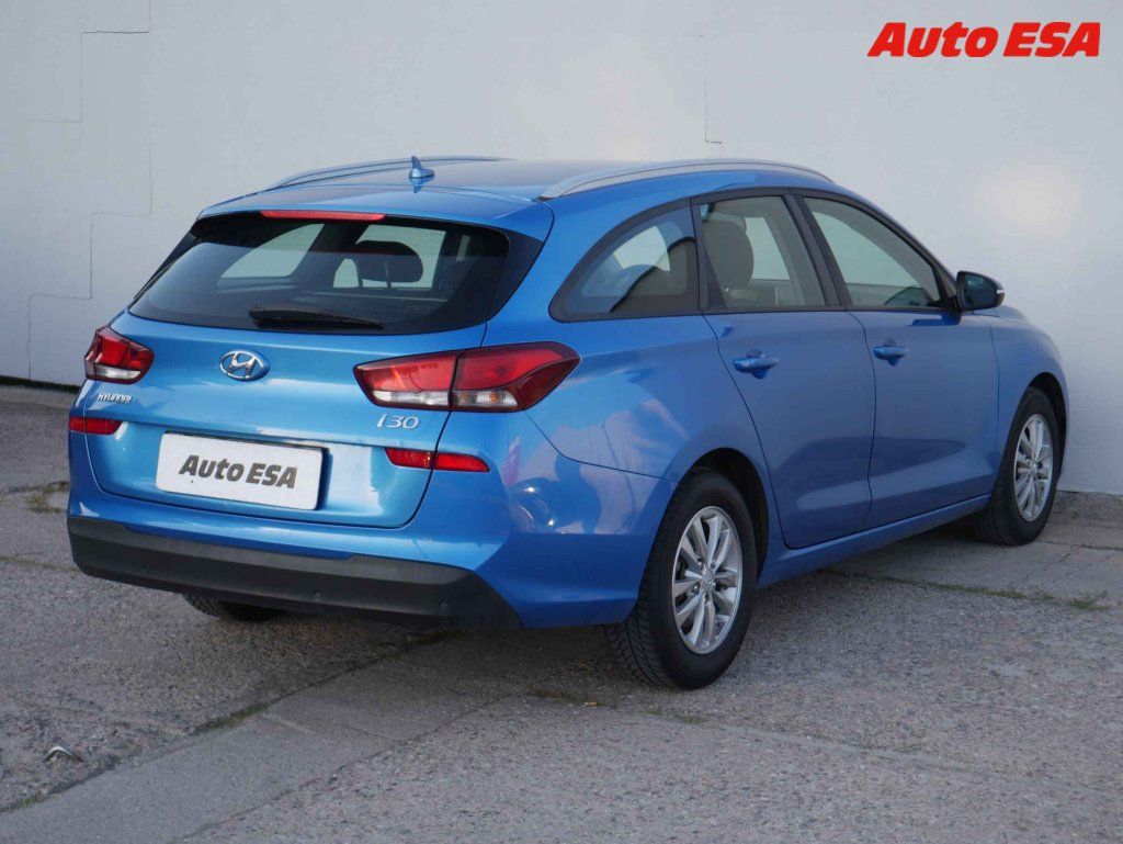 Hyundai i30, 1.6CRDi - fotka 6