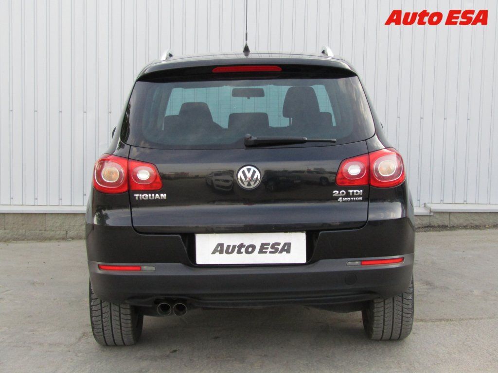Volkswagen Tiguan, 2.0 TDi 4x4 - fotka 5