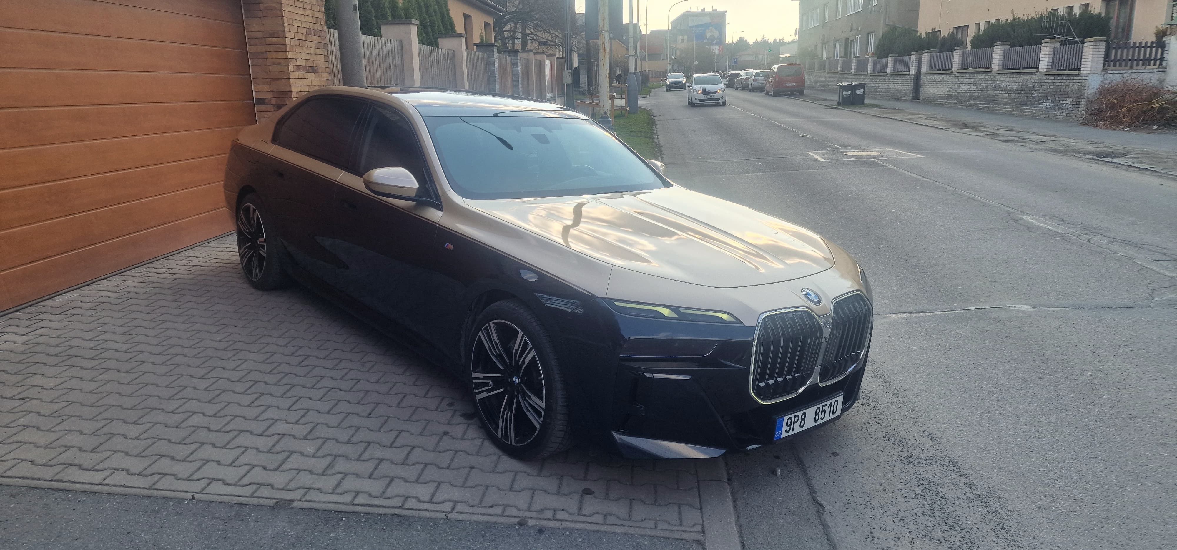 BMW Řada 7, 740D G70 M záruka 2029 - fotka 5