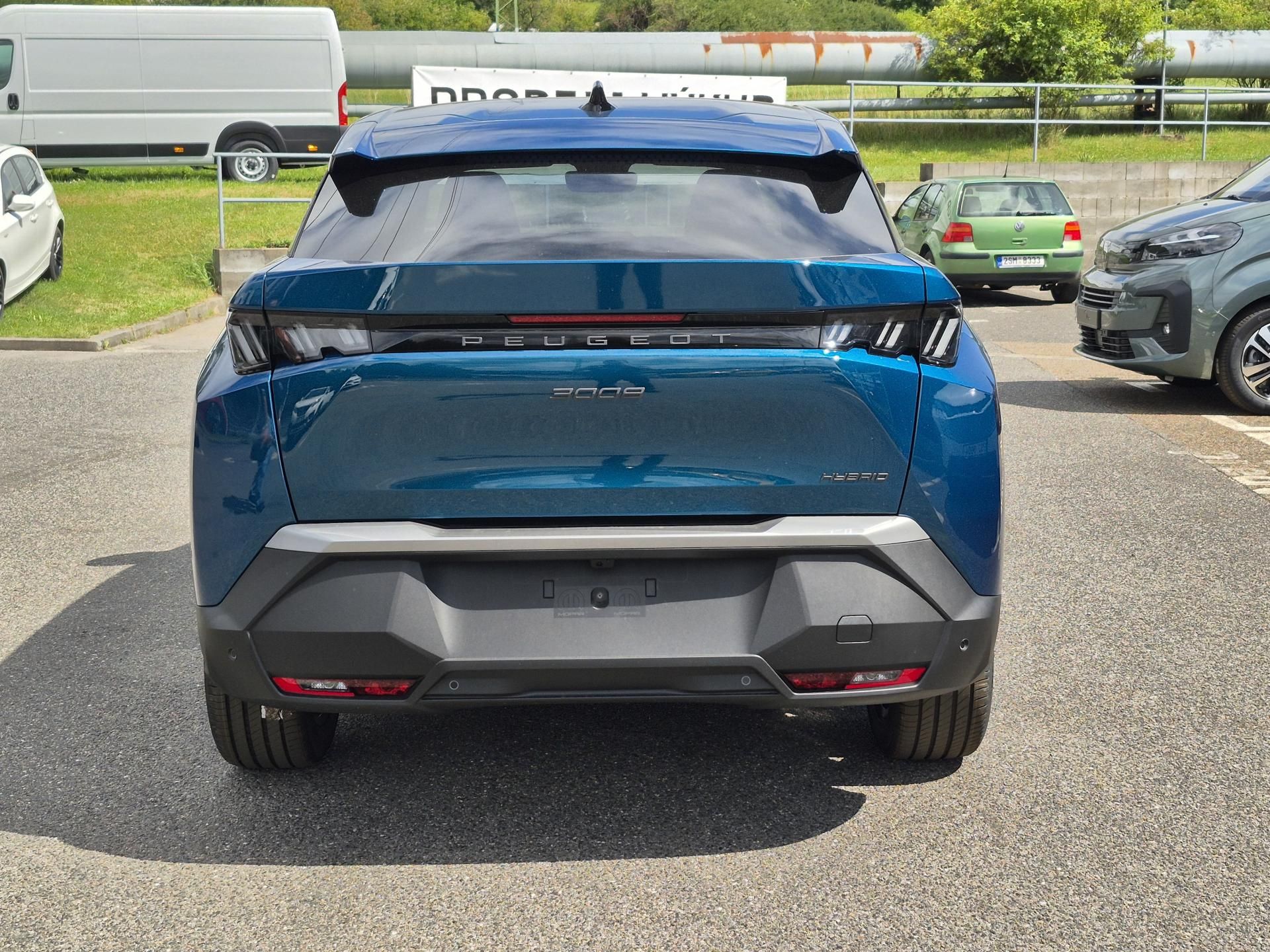 Peugeot 3008, ALLURE Hybrid 145 e-DCS6 - fotka 4