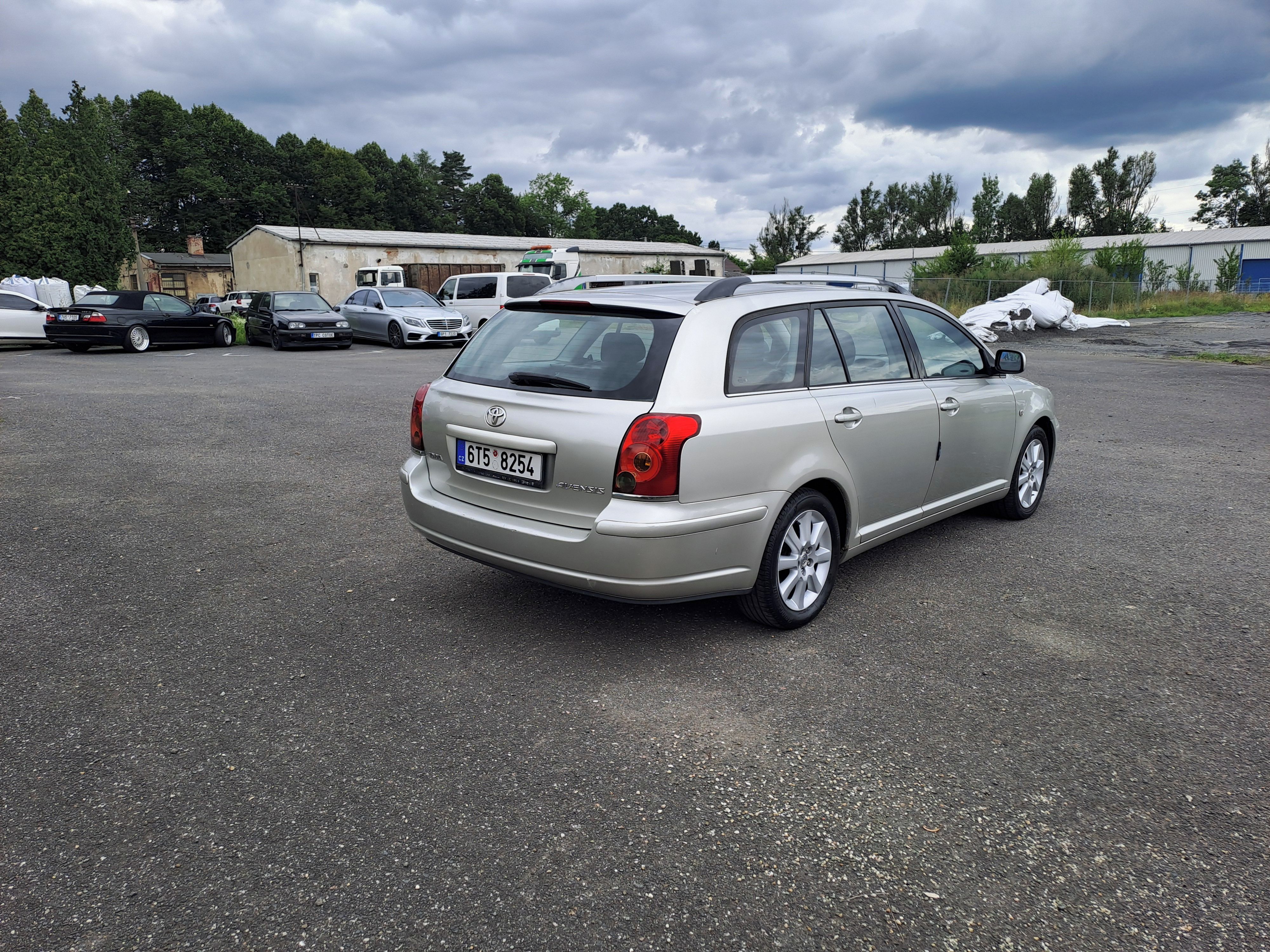 Toyota Avensis, Toyota Avensis Combi T25 1,8 - fotka 3