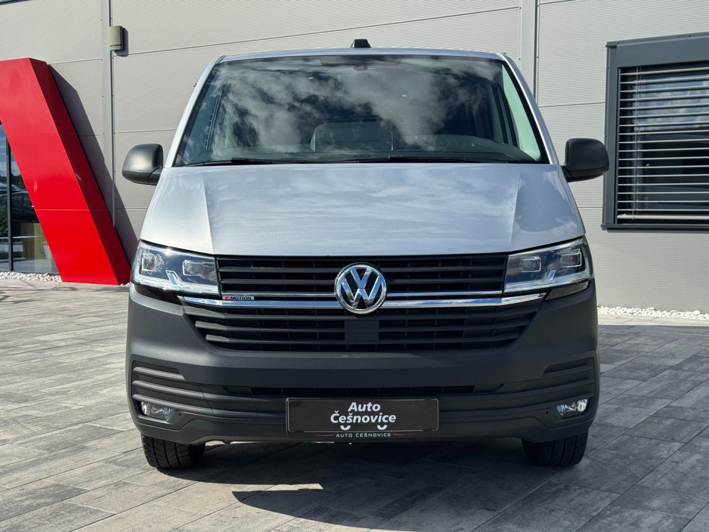 Volkswagen Transporter, LR 2.0 TDI 103kW 4Motion - fotka 2