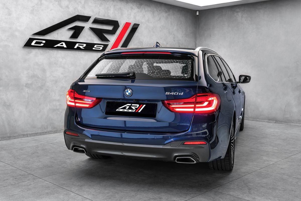 BMW Řada 5, 540d Touring xDrive M Sport - fotka 6