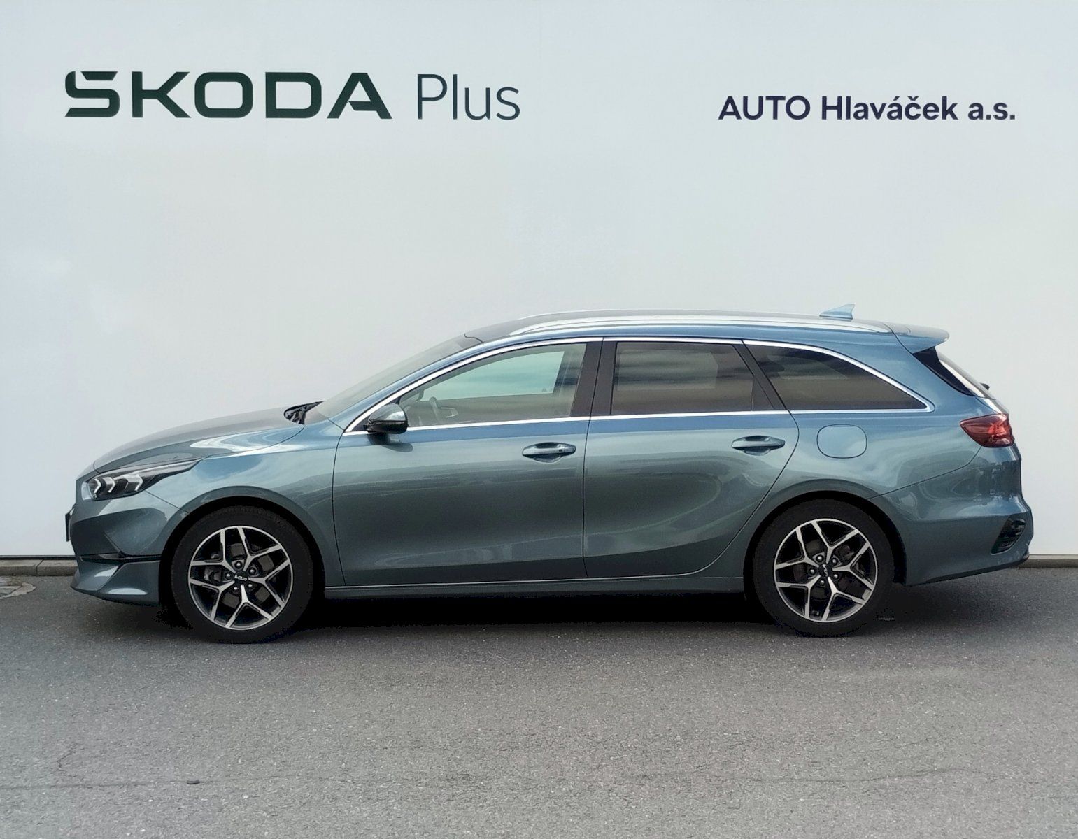Kia Cee´d, 1.5 T-GDi 103kW SW TOP - fotka 3