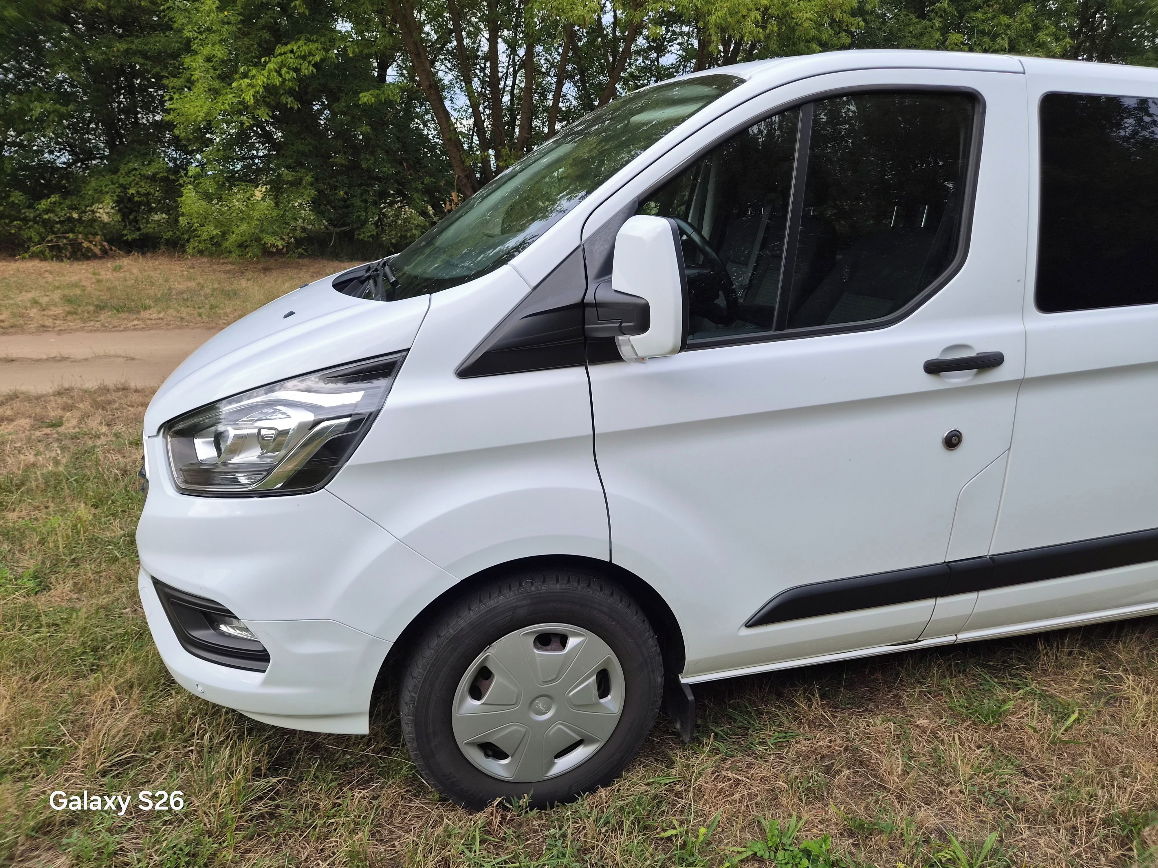 Ford Transit Custom, 2.0TDCI 96Kw, L2H1, 9 míst,DPH - fotka 3